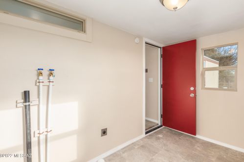 8434 Alice Vail Ln, Tucson AZ  85736-1809 exterior