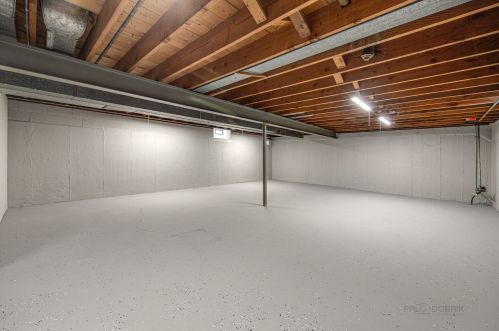 8225 Agatite Ave, Chicago IL  60706-4317 exterior