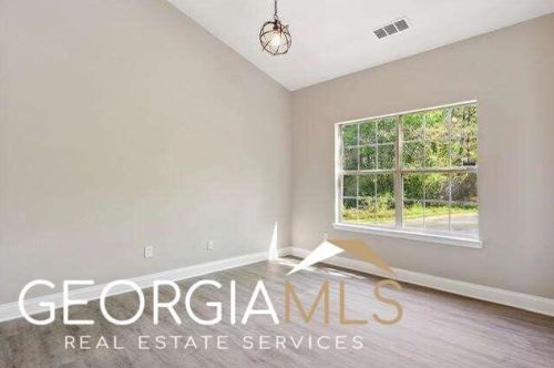 1386 Highgrove Way, Atlanta GA  30349-7510 exterior