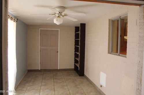 8545 33rd Ave, Phoenix AZ 85051-9006 exterior