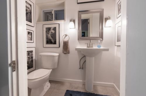 1116 Hillsdale Ave, Pittsburgh PA  15216-2516 exterior