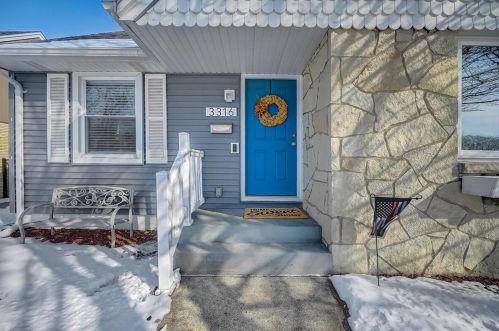 3316 Honey Creek Dr, Milwaukee WI  53219-3911 exterior