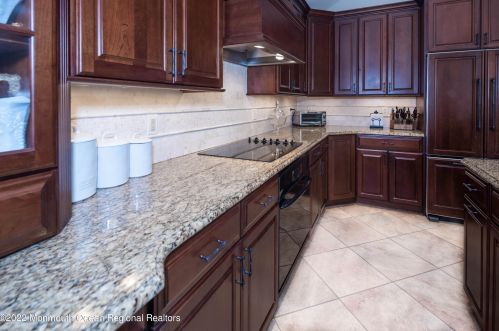 361 Dwight Rd, Middletown NJ 07748-3074 exterior