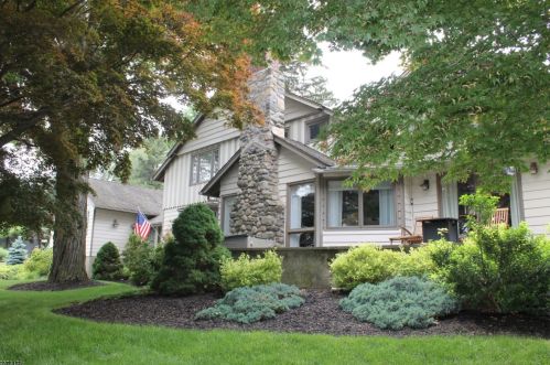 475 Shore Trl, Sparta NJ  07871-1247 exterior