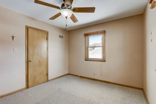 2529 70, Milwaukee WI 53223-2114 exterior