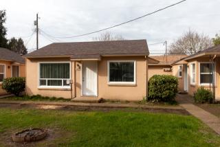 1949 Church St, Salem OR  97301-3017 exterior