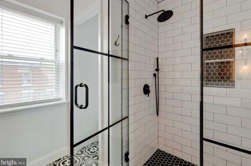 1435 Dickinson St, Philadelphia PA  19146-4841 exterior