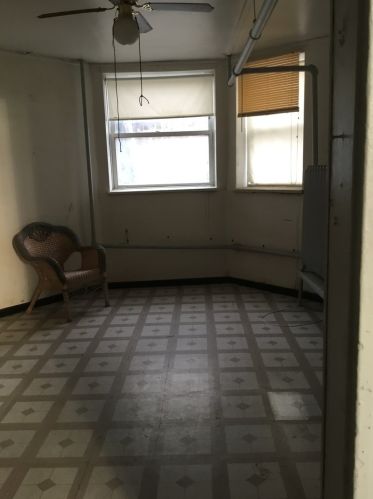 1916 Ridgeway Ave, Chicago IL 60632-3247 exterior