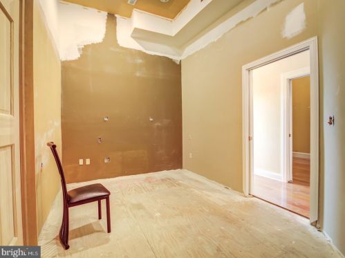 1324 Kenyon St, Washington DC 20010-2493 exterior