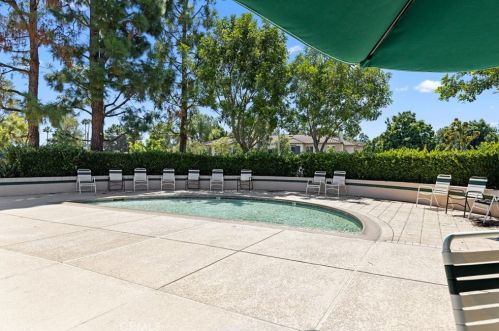 2375 Cascade, Tustin CA exterior