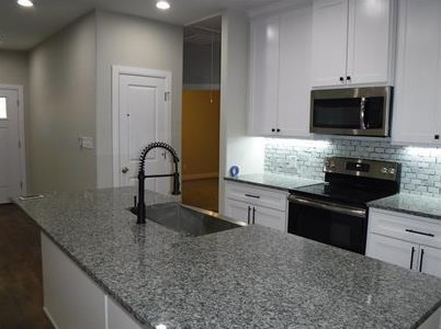 517 Hanna St, Denison TX  75021-6818 exterior