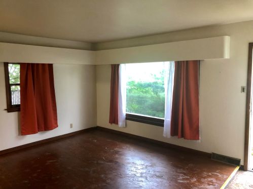 3745 96th St, Milwaukee, WI 53222-2623