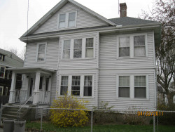14 Jefferson St, Newton, MA 02458-1710
