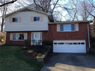 1114 Oriole Dr, Pittsburgh, PA 15220-3215