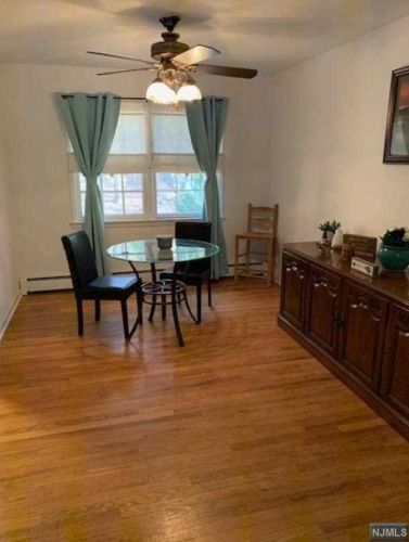 694 Ramapo Valley Rd, Oakland NJ  07436-3003 exterior