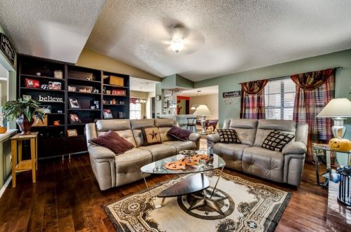 4520 Inman Dr, Frisco TX 75056-3316 exterior