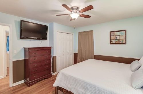 4066 Spg Mdw Rd, Tucker GA 30084-2165 exterior