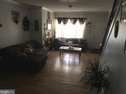 860 Quinton Ave, Trenton NJ 08629-2403 exterior