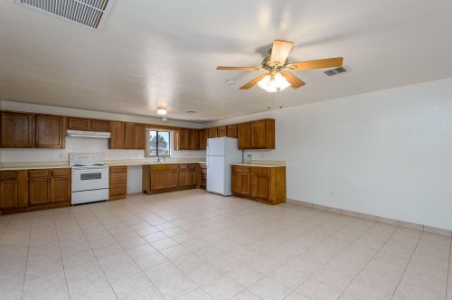 3600 69th Ave, Phoenix AZ 85043-2392 exterior