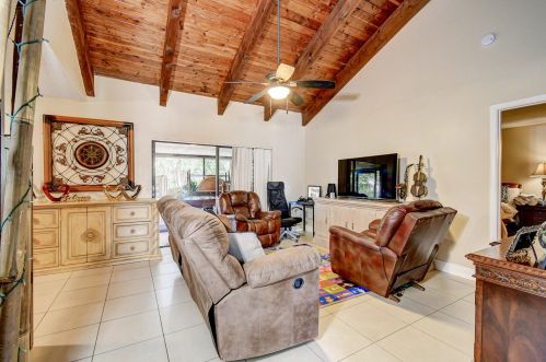 20570 Carousel Cir, Boca Raton FL  33434-3931 exterior