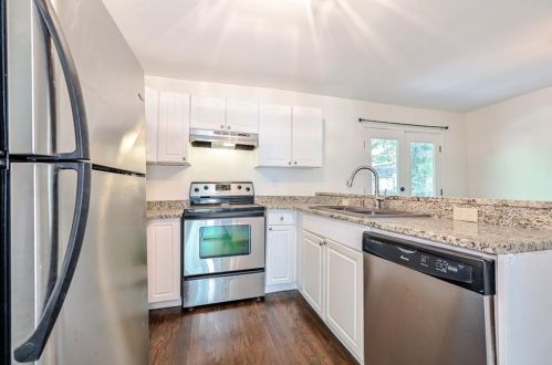 1971 Main St, Atlanta GA 30318-1851 exterior