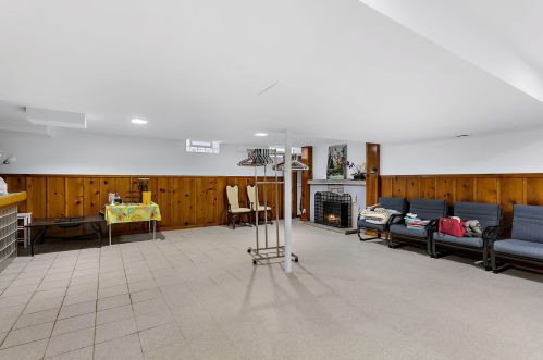 3911 56th St, Milwaukee WI  53220-2632 exterior