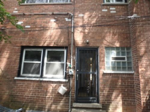 8023 Stewart Ave, Chicago IL 60628-7233 exterior