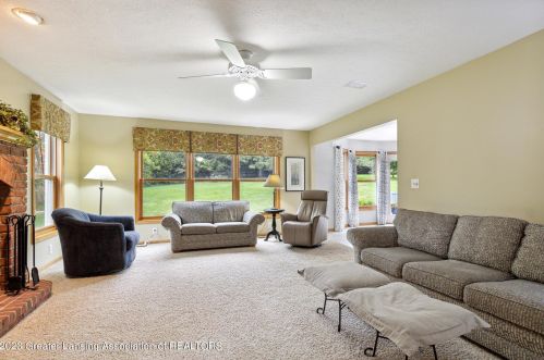 4406 Carmine Ct, Dewitt MI 48820-9183 exterior