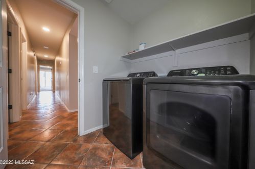 8446 Ramona Madera Ln, Tucson AZ  85747-5711 exterior