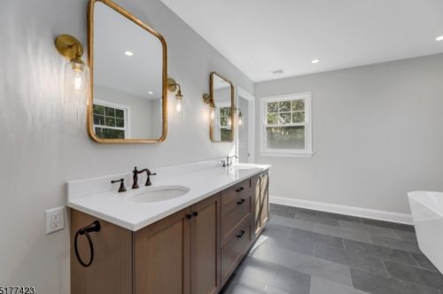 62 Dale Dr, Chatham Township NJ  07928-1639 exterior