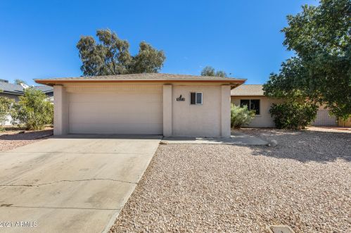 18213 7th Dr, Phoenix, AZ 85023-1501