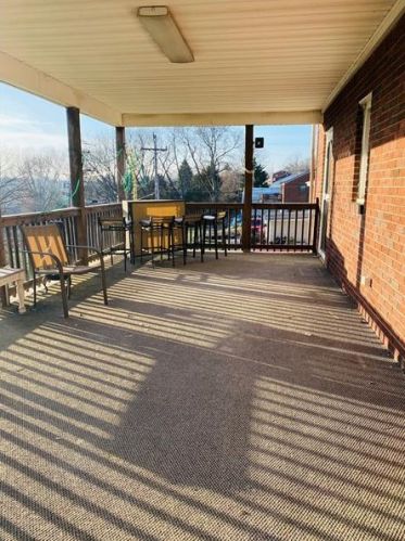 738 Camp Hollow Rd, Pittsburgh PA 15122-3300 exterior