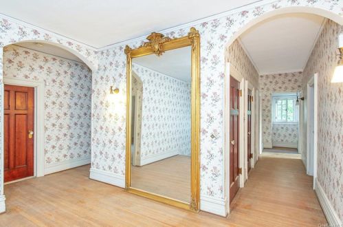 330 Columbus Ave, Mount Vernon NY 10550-4713 exterior