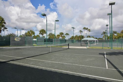 410 Aqua Vista Ln, Fort Pierce FL  34986-2645 exterior