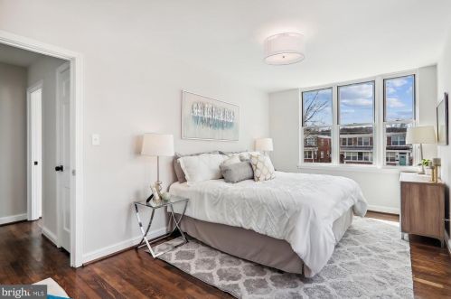 4963 12 St, Washington DC 20003-1414 exterior