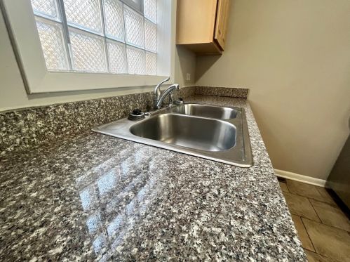 1358 109 Pl, Chicago IL 60655-4002 exterior