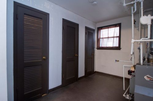 12539 Marshfield Ave, Chicago IL 60827-5940 exterior