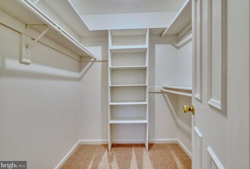 5823 Colfax Ave, Alexandria VA 22311-1013 exterior