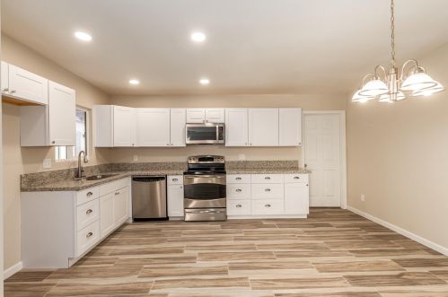 7055 Camino De Ln Tierra, Tucson AZ 85741-2416 exterior