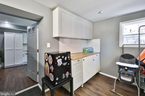 1524 Leithgow St, Philadelphia PA 19147-1514 exterior