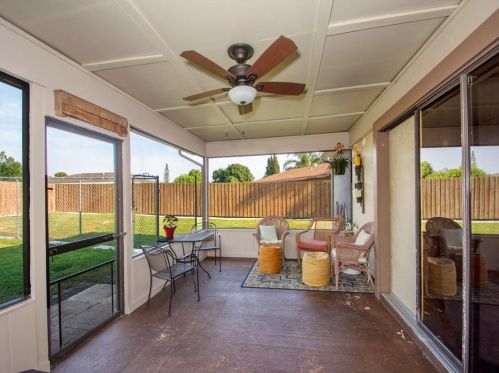 2096 Hideaway Cir, Fort Pierce FL 34952-4802 exterior