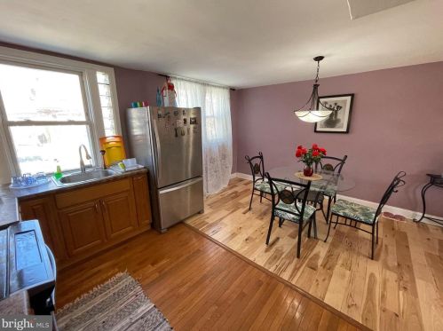 6308 Glenloch St, Philadelphia PA 19135-3613 exterior