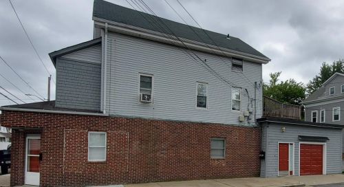 272 Smith St, Providence RI 02911-3307 exterior