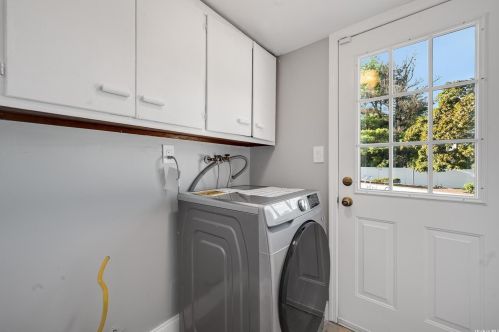 35 Bethal Ln, Commack NY  11725-1003 exterior