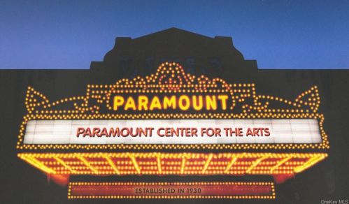 25 Huntington Cir, Peekskill NY 10566-2558 exterior