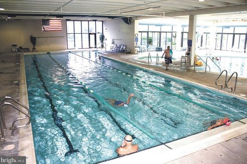 3330 Leisure World Blvd, Silver Spring MD  20906-5622 exterior