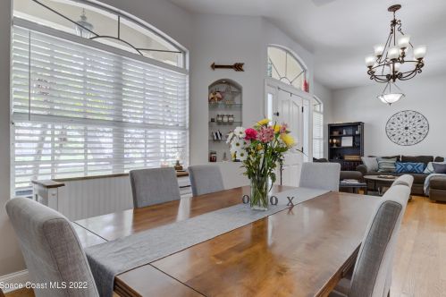 240 Lk Shr Dr, Merritt Island FL 32953-7960 exterior