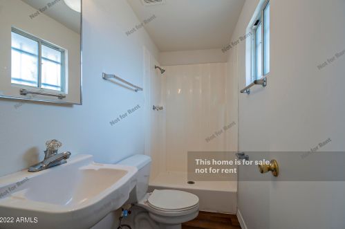 2001 65th Ave, Phoenix AZ  85035-3403 exterior