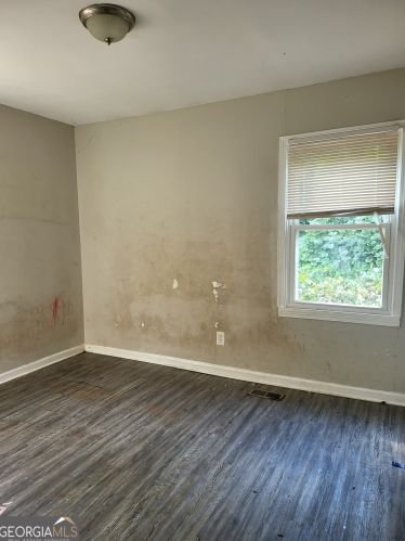 737 Lee Andrews Ave, Atlanta GA 30315-6811 exterior