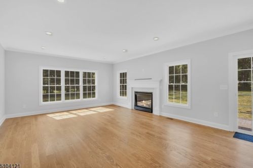 129 Stockton Ave, Princeton NJ 08540-8523 exterior